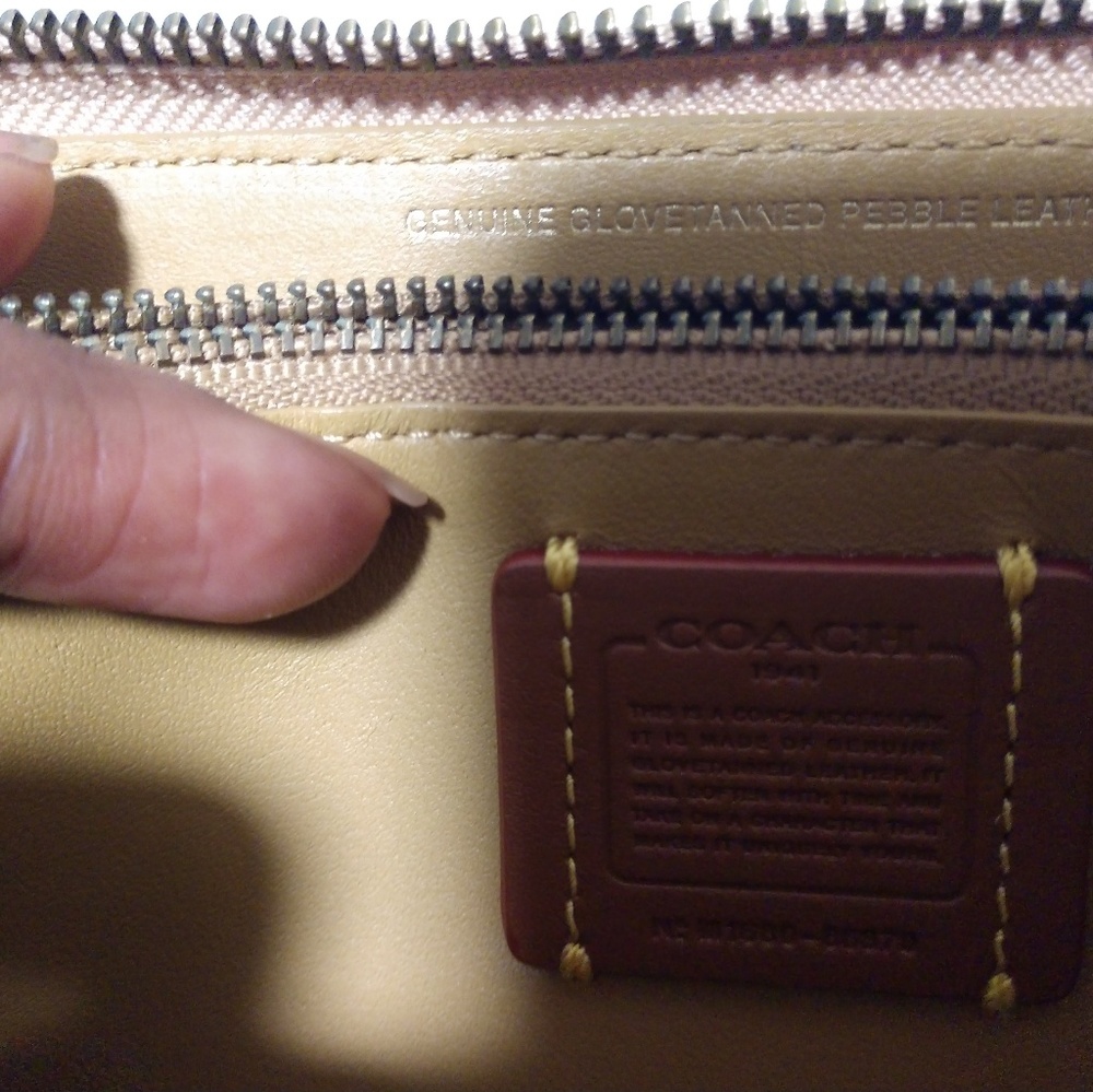 Coach wallet - Picture 3 of 3